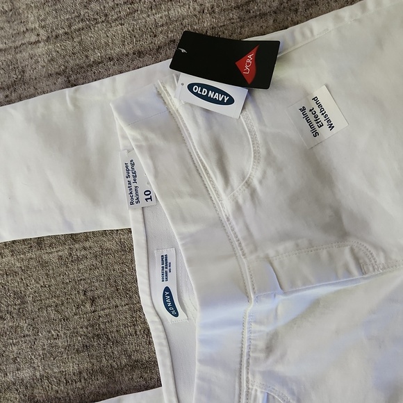 NWT Old Navy Jeans - Picture 2 of 6